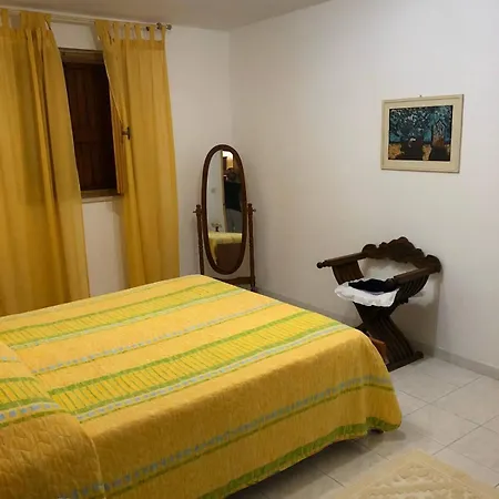 Punta Tramontana Casa de Férias *